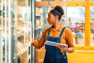 Top 5 Takeaways from Our 2025 State of the Food Technology Stack Survey Featured Image